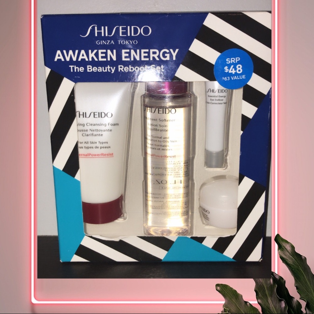 Shiseido
4-Pc. Awaken Energy Beauty Reboot Set